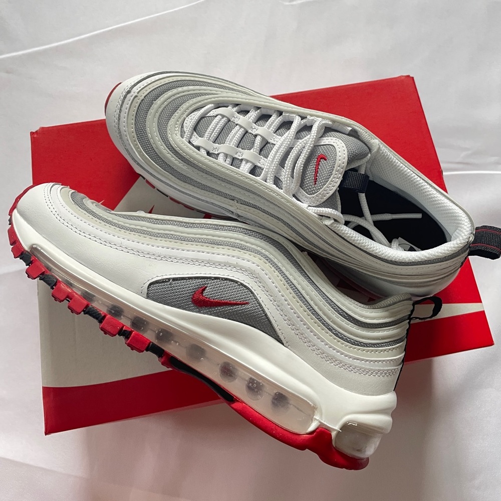 New w/Box Nike Air Max 97 GS Size 5.5 / Women's 7 White Bullet (GS) 921522-111